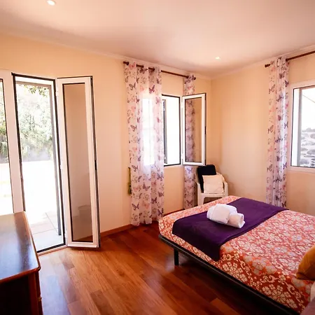 Δωμάτια σε οικογενειακή κατοικία Casa Da Montanha Achadas da Cruz