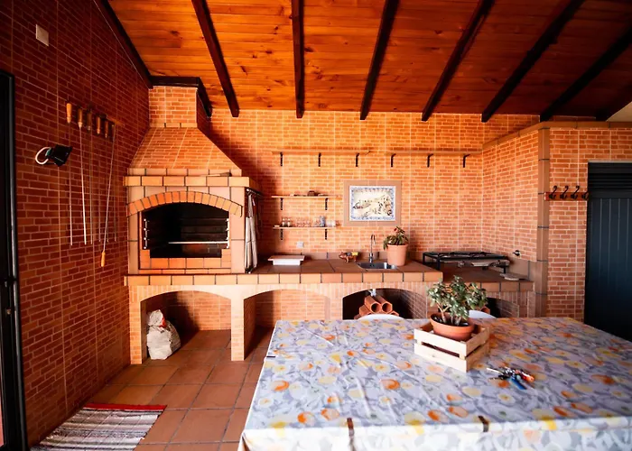 Casa Da Montanha Habitación en casa particular Achadas da Cruz